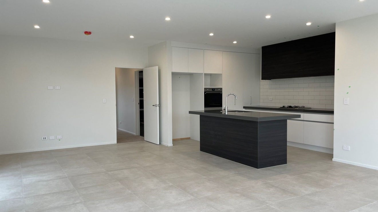27 Exmoor Road, Karaka, Papakura - Carousel 11