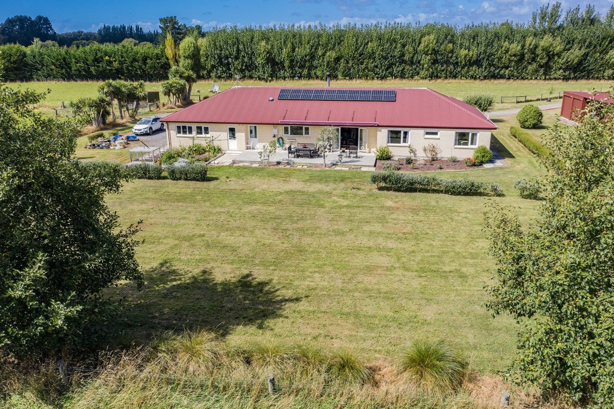 144 Toppings Road, Sefton, Rangiora - Carousel 1