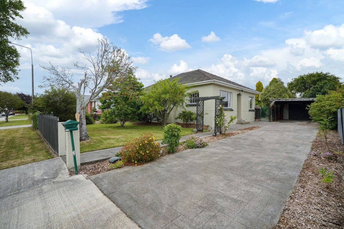 72 Norwood Street, Newfield, Invercargill - Carousel 1