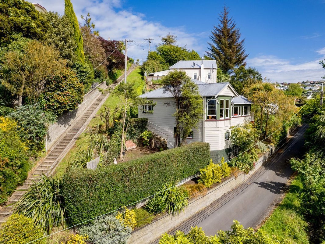 14 Carson Street, Mornington, Dunedin - Carousel 1