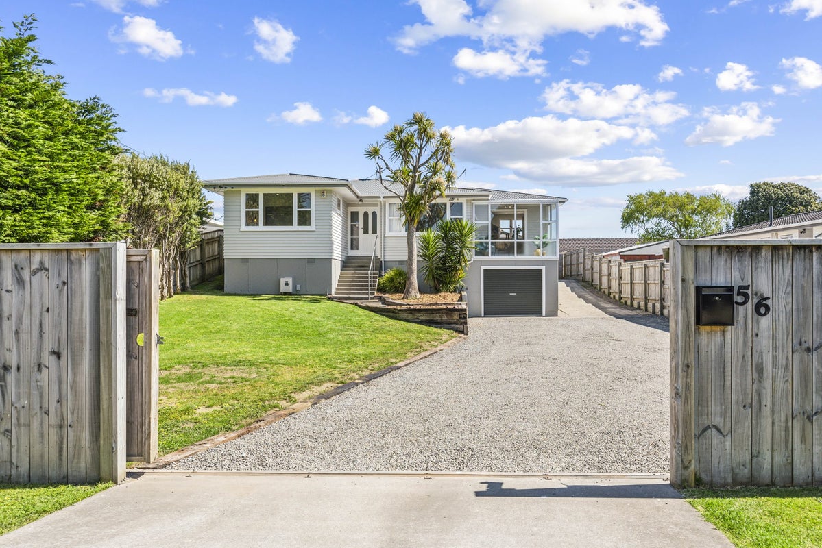 56 Donovan Road, Paraparaumu Beach, Paraparaumu - Carousel 1