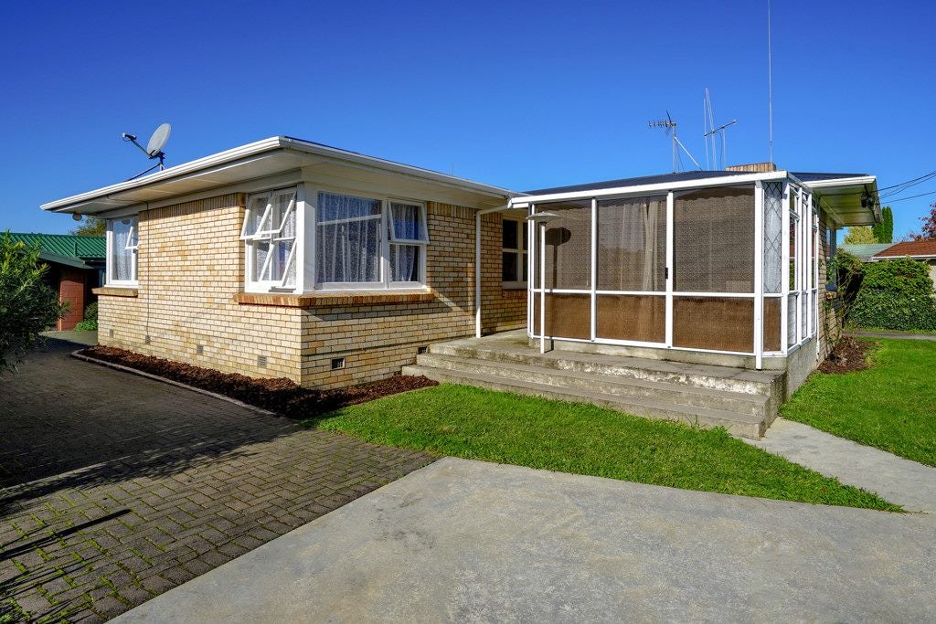 50A Queenwood Avenue, Queenwood, Hamilton - Carousel 1