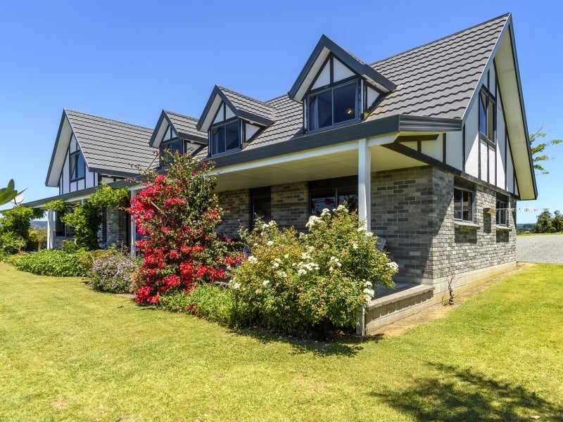 1311C State Highway 2, Whakamarama - Carousel 22