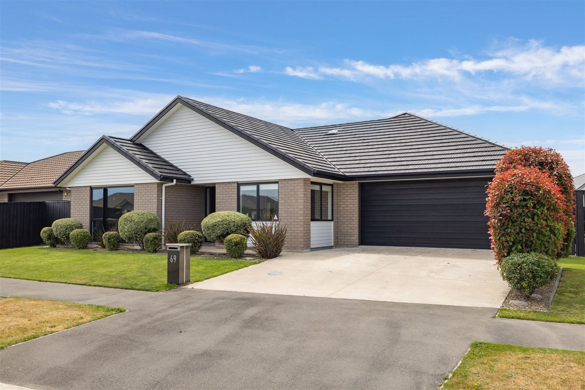 69 Kittyhawk Avenue, Wigram, Christchurch - Carousel 1