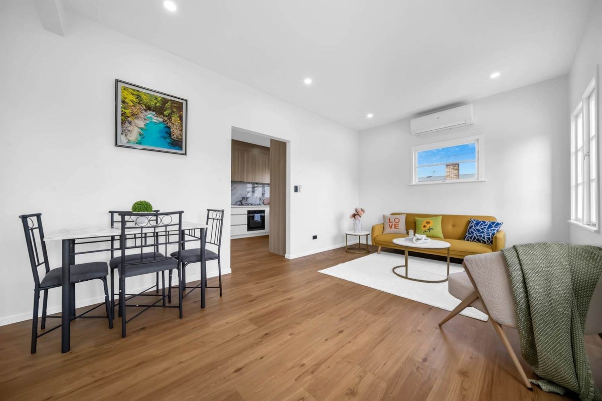 1/19 Cambridge Terrace, Papatoetoe, Auckland - Carousel 2