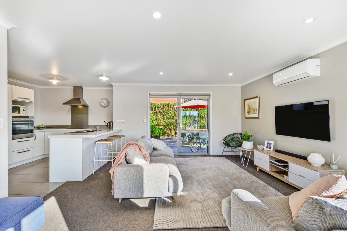 138A Ellicott Road, Nawton, Hamilton - Carousel 1