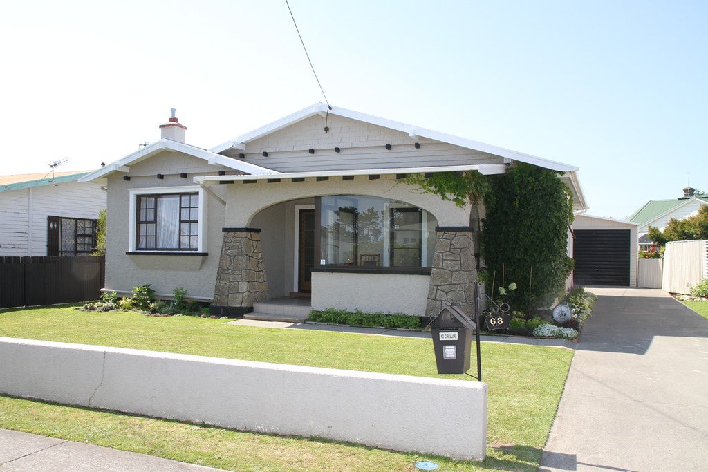 63 Maxwell Avenue, Durie Hill, Whanganui - Carousel 1