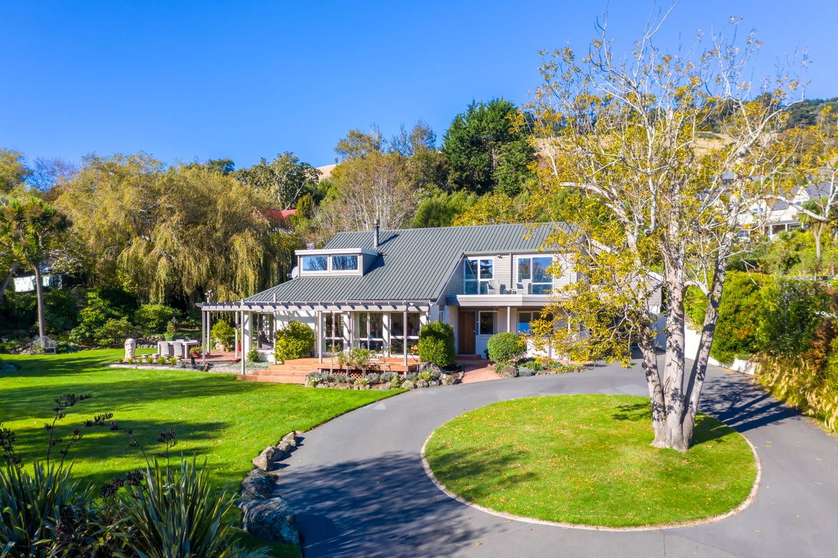 433 Portobello Road, Macandrew Bay, Dunedin - Carousel 2