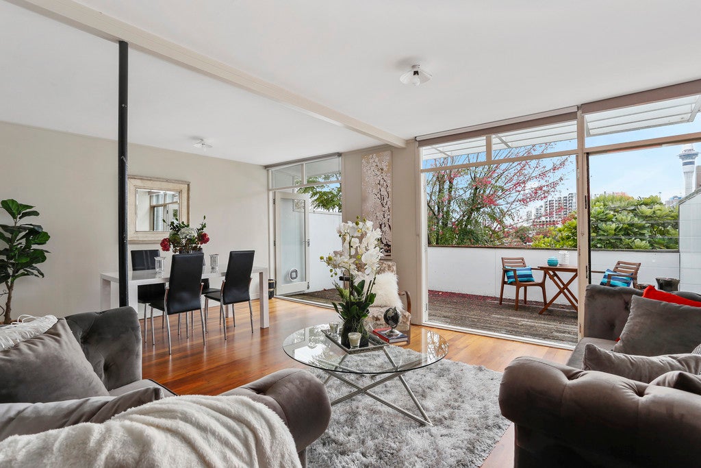 53 Howe Street, Freemans Bay, Auckland - Carousel 1