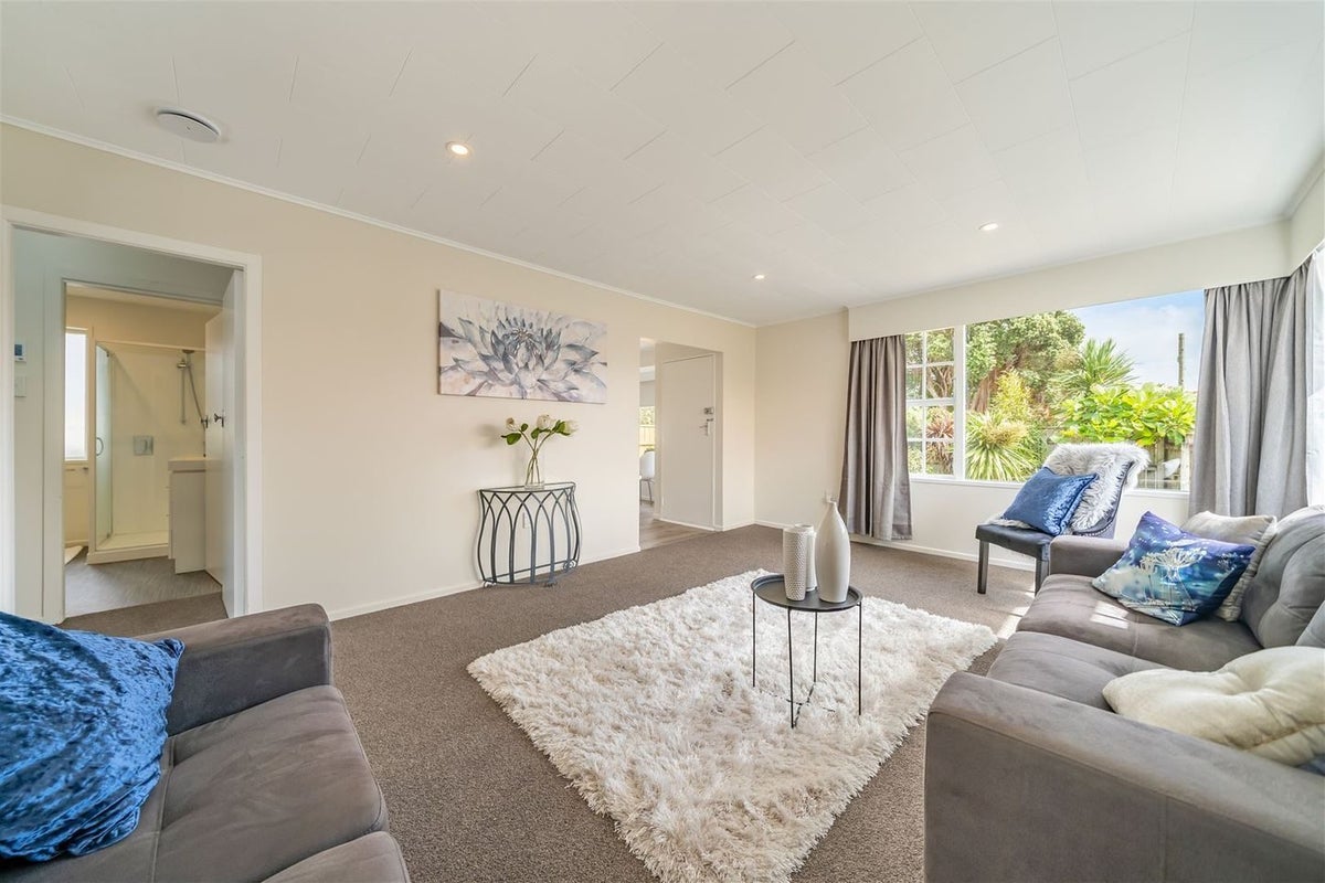 257 Waterloo Road, Fairfield, Lower Hutt - Carousel 2