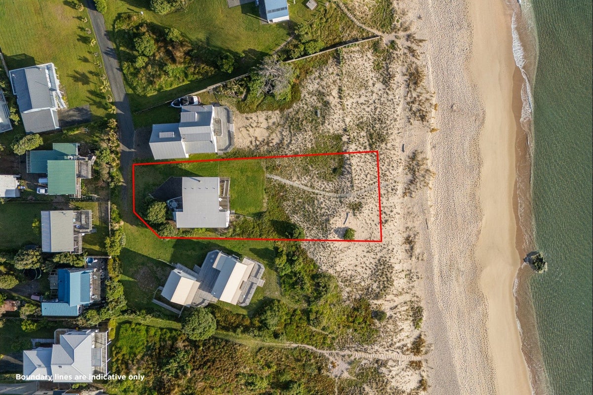 92 Ocean Beach Road, Tairua, Tairua - Carousel 25