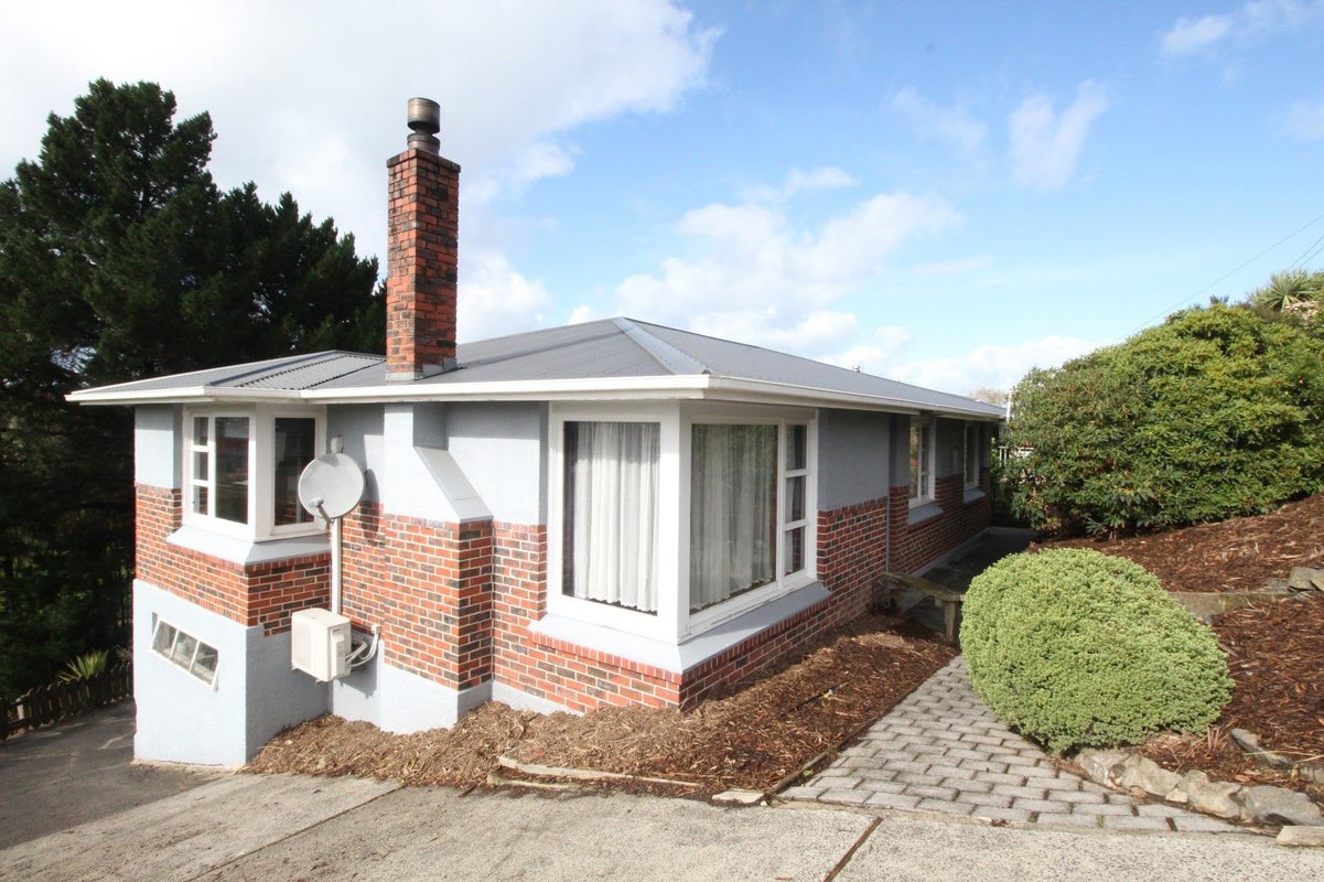 104 Columba Avenue, Calton Hill, Dunedin - Carousel 1