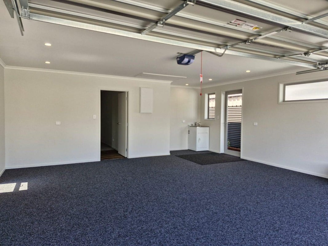 16 Nugent Street, Bell Block, New Plymouth - Carousel 17