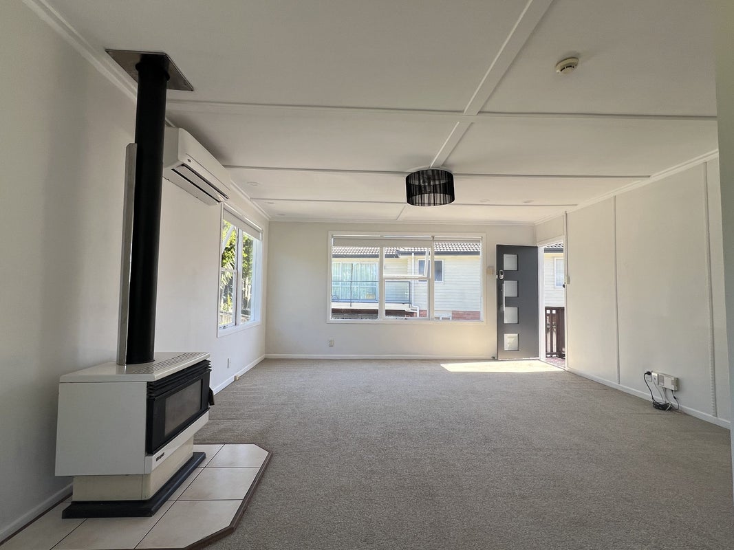 307 Albany Highway, Rosedale, Auckland - Carousel 2