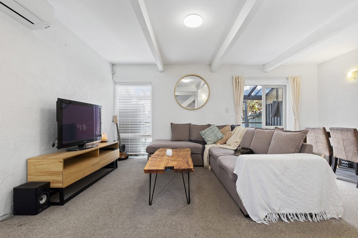 27/1 Water Street, Otahuhu, Auckland - Carousel 2