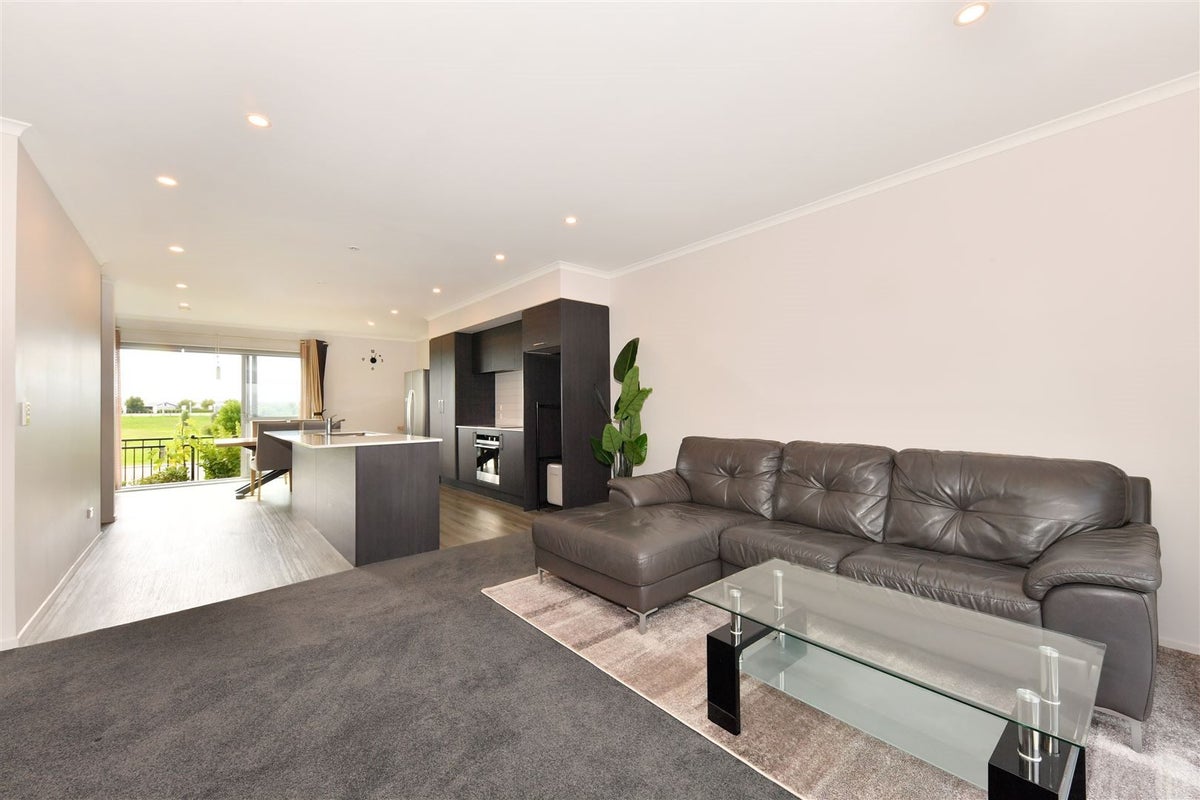 4 William Dawson Crescent, Wigram, Christchurch - Carousel 2