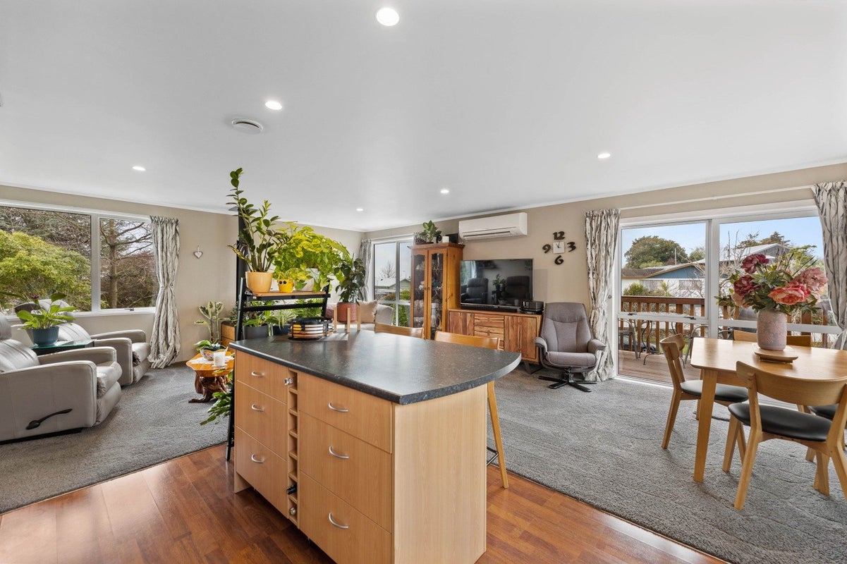 11 Marshall Avenue, Richmond Heights, Taupo - Carousel 1
