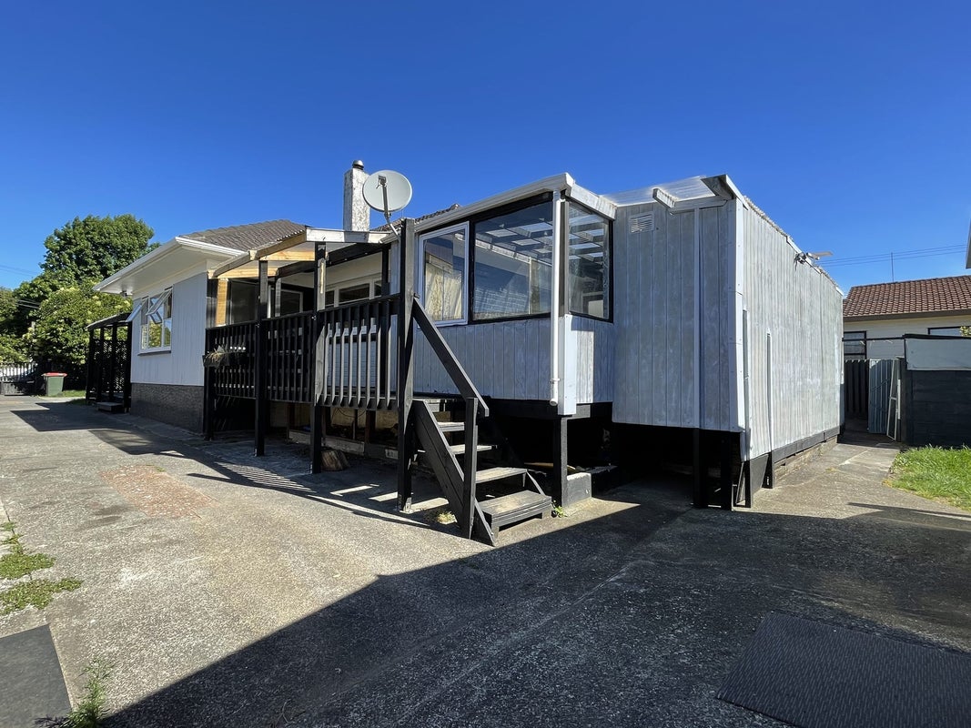4 Jutland Road, Manurewa, Auckland - Carousel 2