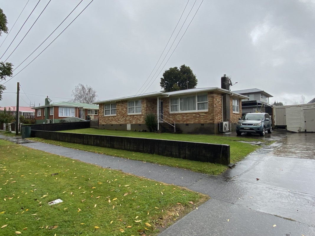 47 James Street, Glenholme, Rotorua - Carousel 1