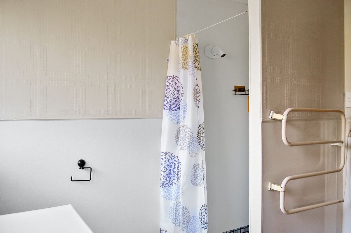 8 Puawai Street, Kaiwaka - Carousel 22