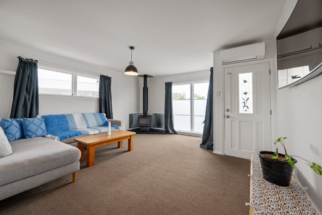 4 Purser Crescent, Witherlea, Blenheim - Carousel 2