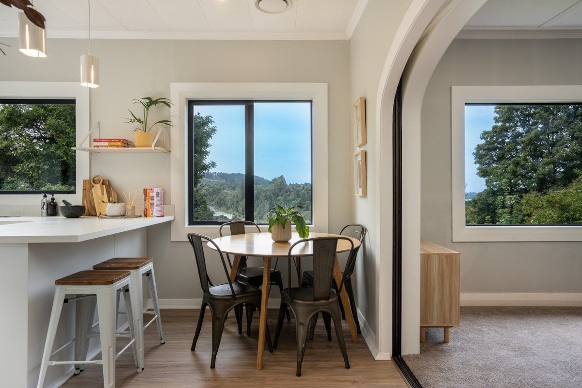 93 Gladstone Road, Dalmore, Dunedin - Carousel 1