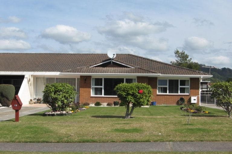 13 Peace Street, Fenton Park, Rotorua - Carousel 1