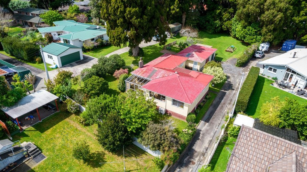 15 Butterworth Avenue, Opaheke, Papakura - Carousel 28