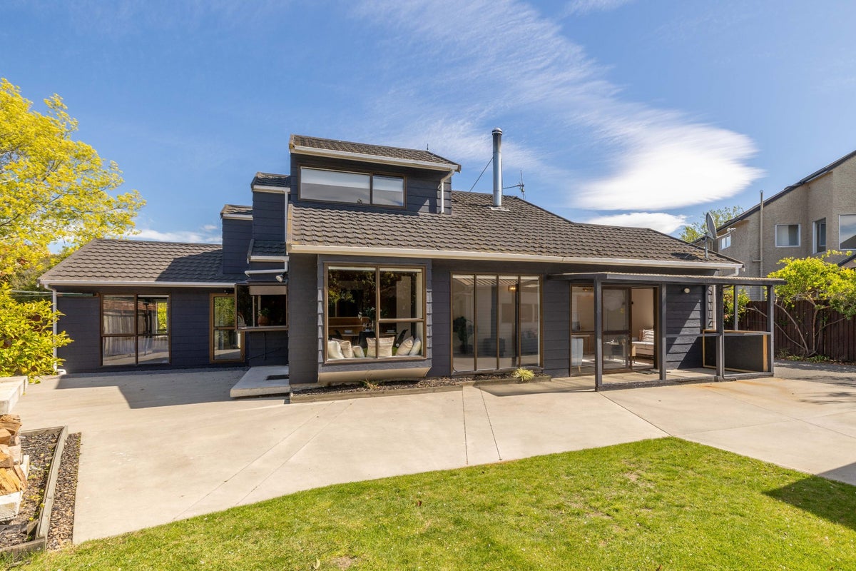 2 Michigan Place, Burwood, Christchurch - Carousel 2
