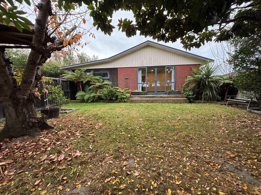 30 Sarabande Avenue, Redwood, Christchurch - Carousel 19