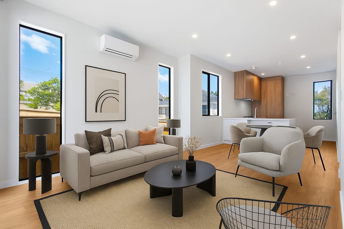 3/3 Ballin Street, Ellerslie, Auckland - Carousel 1