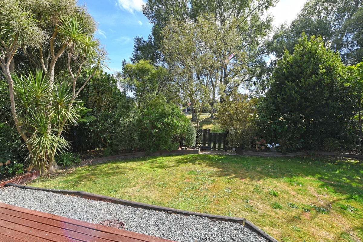 34 Cleary Street, Waterloo, Lower Hutt - Carousel 1