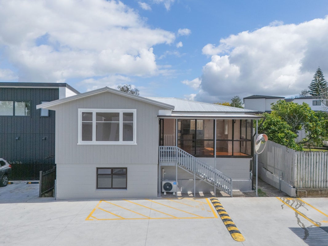 9/62 Titoki Street, Te Atatu Peninsula, Auckland - Carousel 1