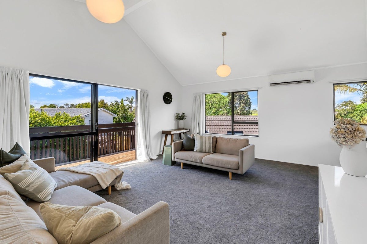 2/105 Moa Road, Point Chevalier, Auckland - Carousel 2