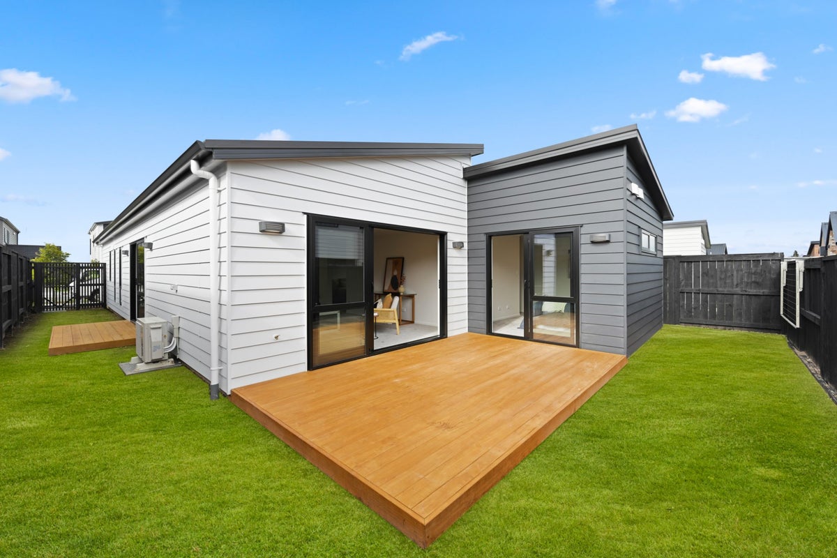 13 Gaylard Avenue, Chartwell, Hamilton - Carousel 1