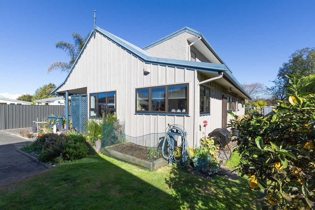 38A Bowling Road, Greenmeadows, Napier - Carousel 2