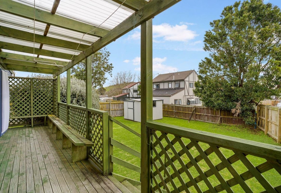 339 Bucklands Beach Road, Bucklands Beach, Auckland - Carousel 21