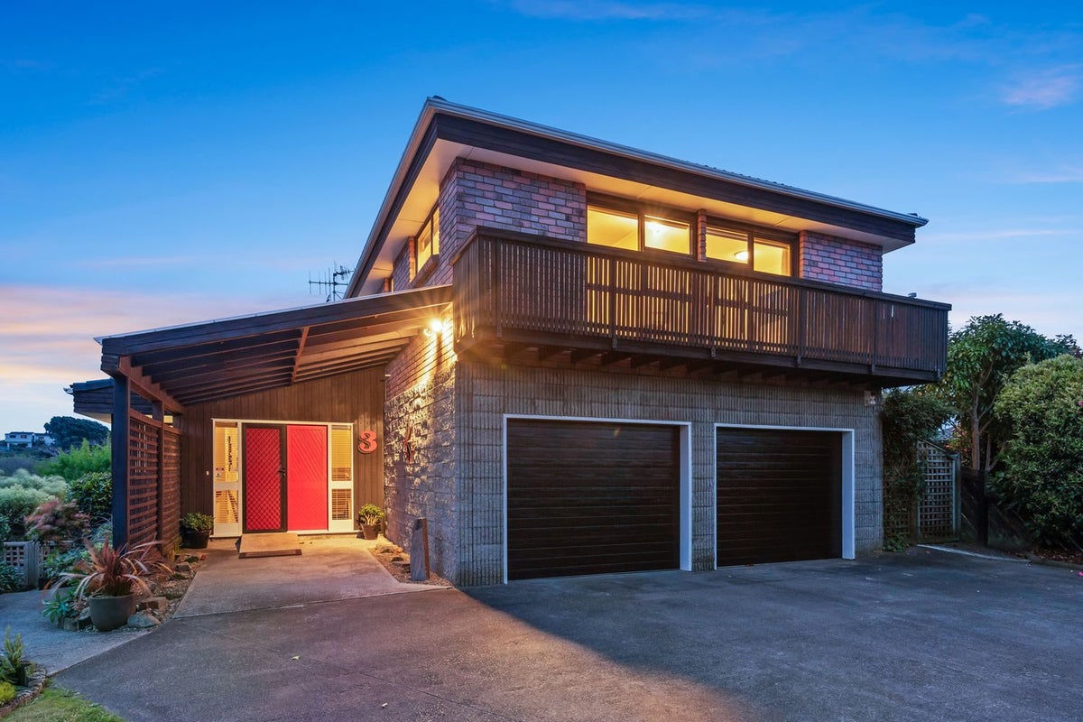3 Anaru Street, Raumati Beach, Paraparaumu - Carousel 2