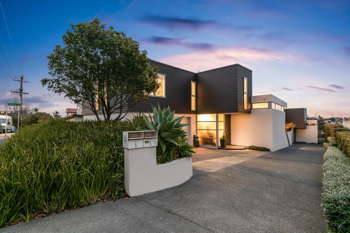 44A Rutherford Terrace, Meadowbank, Auckland - Carousel 1