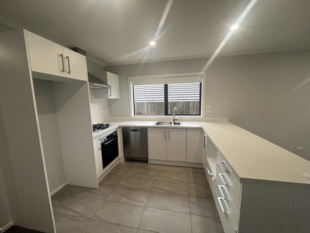 129 Te Manatu Drive, Huntington, Hamilton - Carousel 2