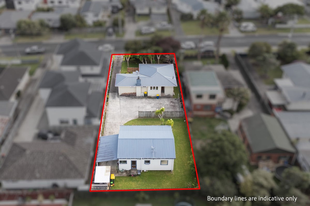 115 Wharf Road, Te Atatu Peninsula, Auckland - Carousel 2