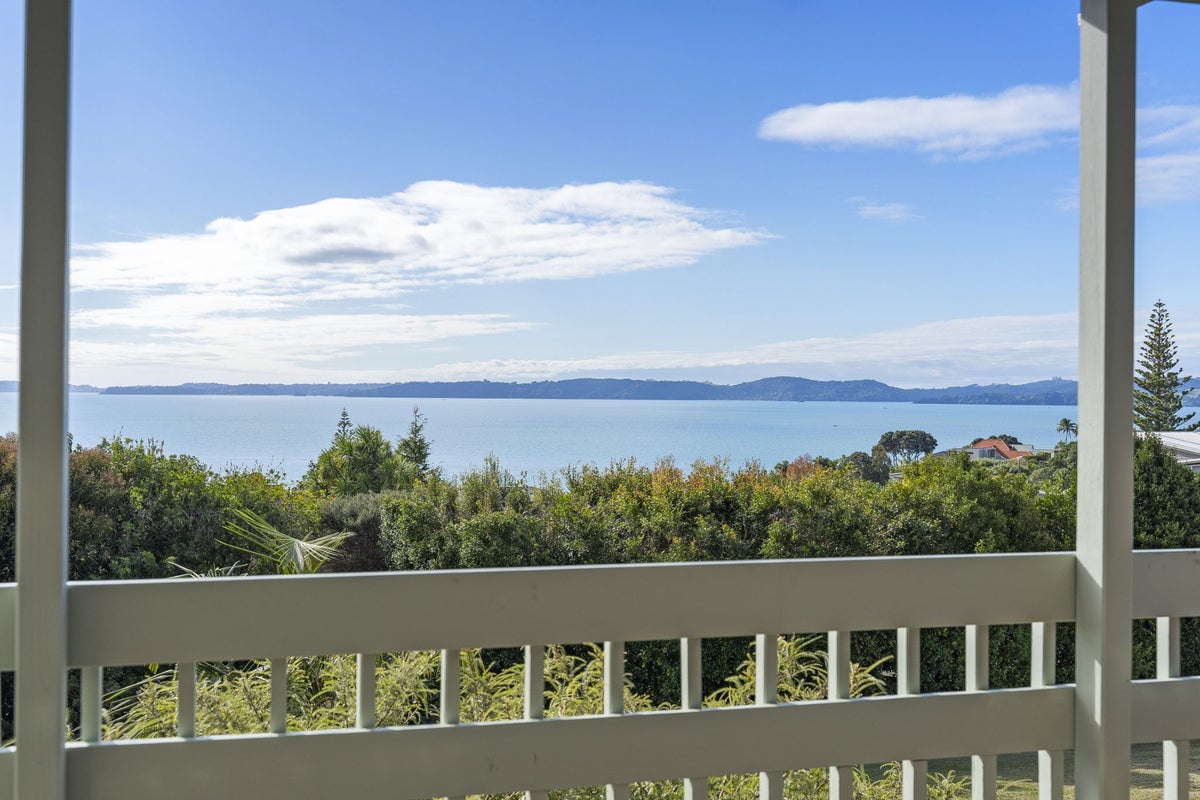 140 Maraetai Drive, Maraetai, Auckland - Carousel 1