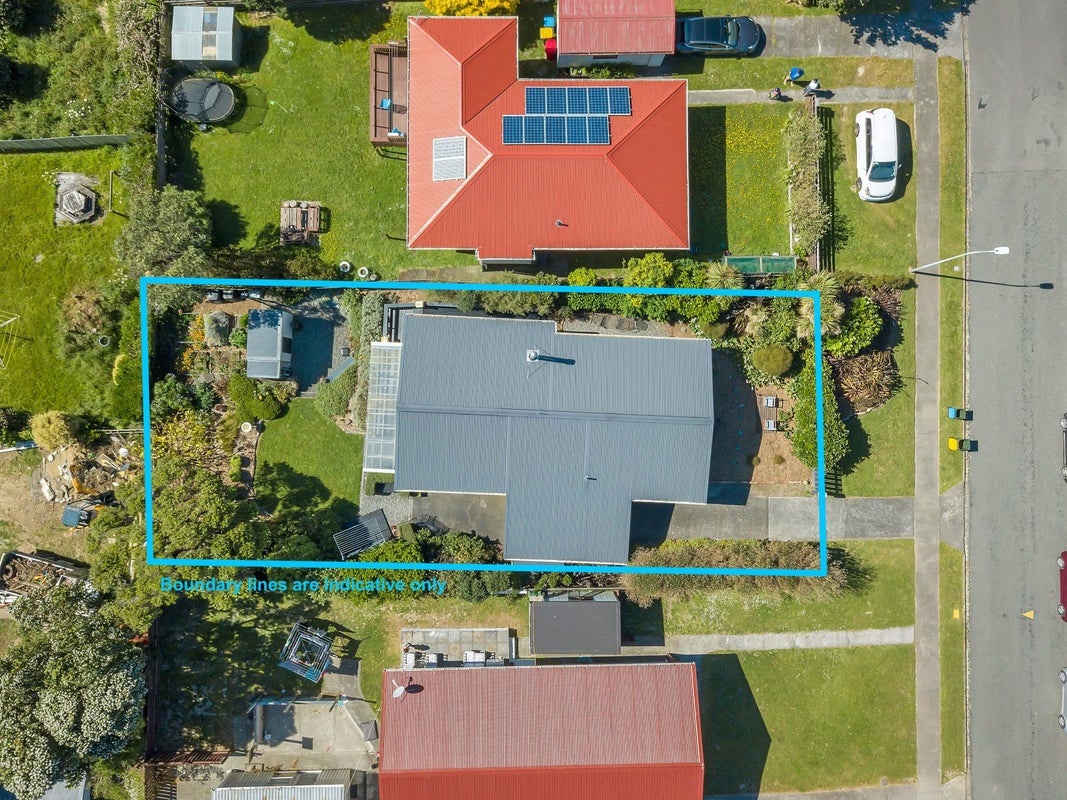 13 Limerick Grove, Ascot Park, Porirua - Carousel 23