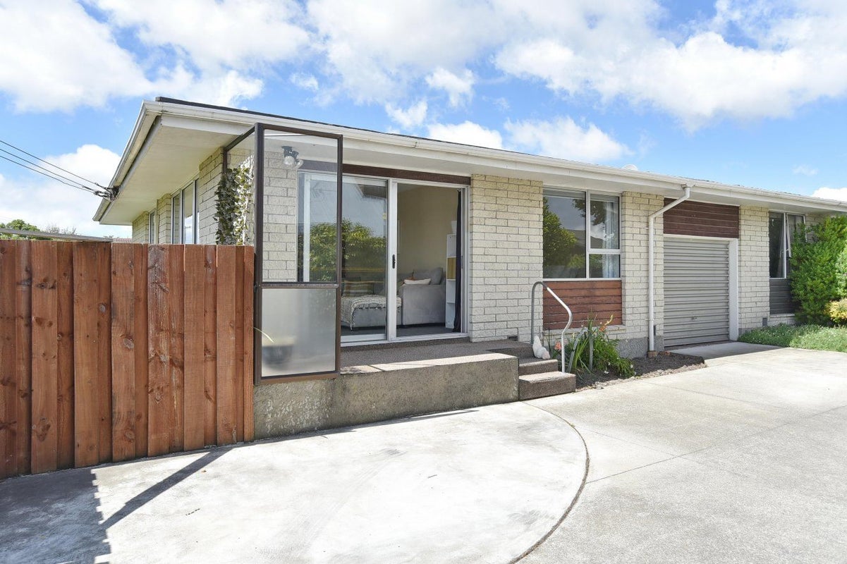1/40 Prestons Road, Redwood, Christchurch - Carousel 1