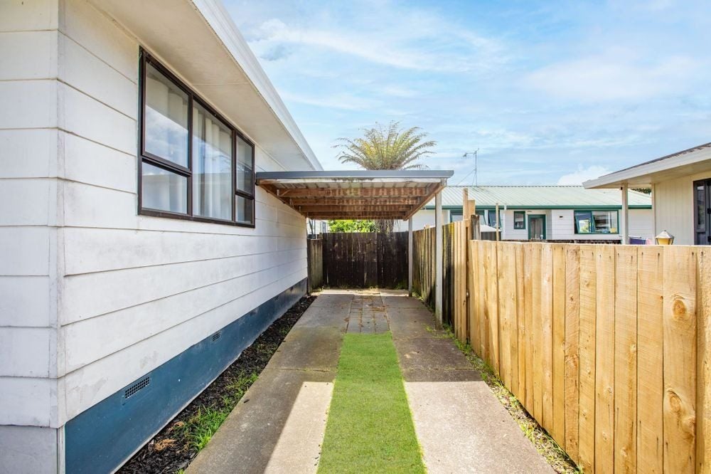 31A Breckons Avenue, Nawton, Hamilton - Carousel 15