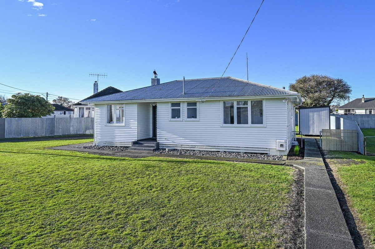 405 Montgomery Street, Raureka, Hastings - Carousel 1