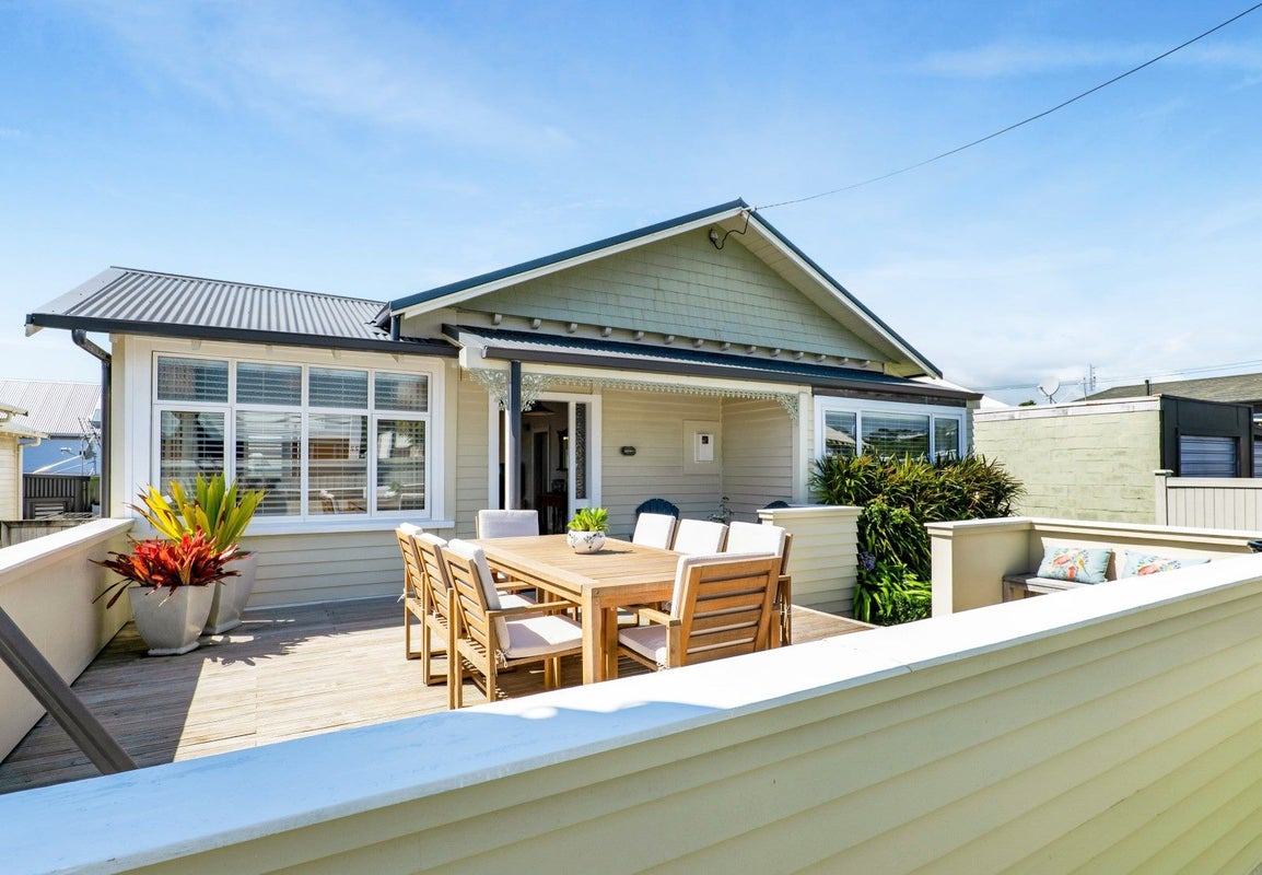 23 Belt Road, Moturoa, New Plymouth - Carousel 1