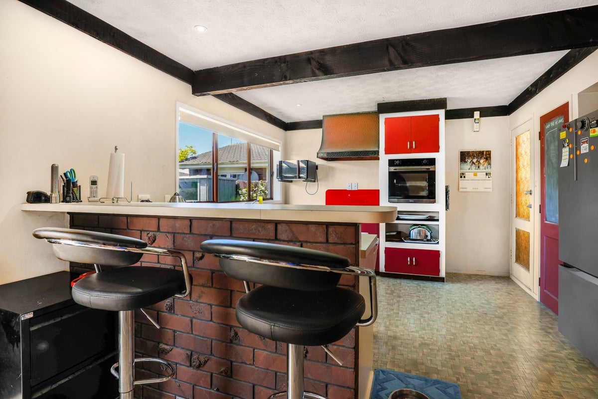 30 Beaumaris Way, Conifer Grove, Takanini - Carousel 2