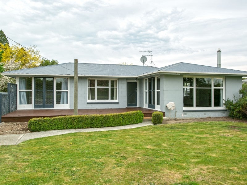 62 Brucefield Avenue, Netherby, Ashburton - Carousel 1