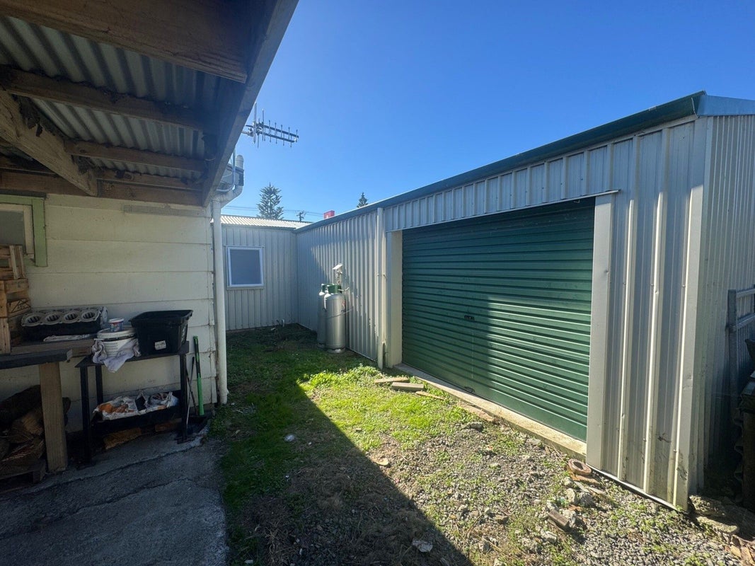 2196 State Highway 56, Longburn, Palmerston North - Carousel 18